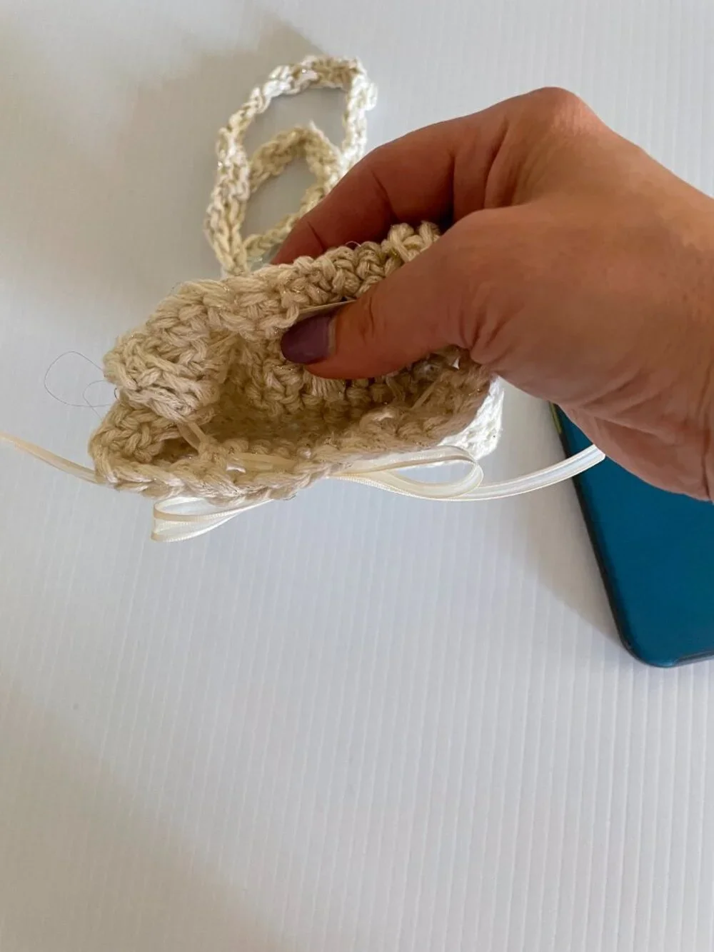 Light crochet phone holder, Gifts For Her, Crossbody crochet phone holder